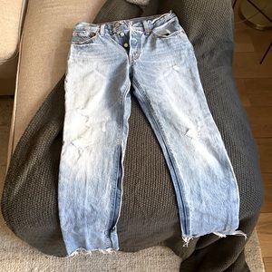Levi 501 Straight Leg Jeans